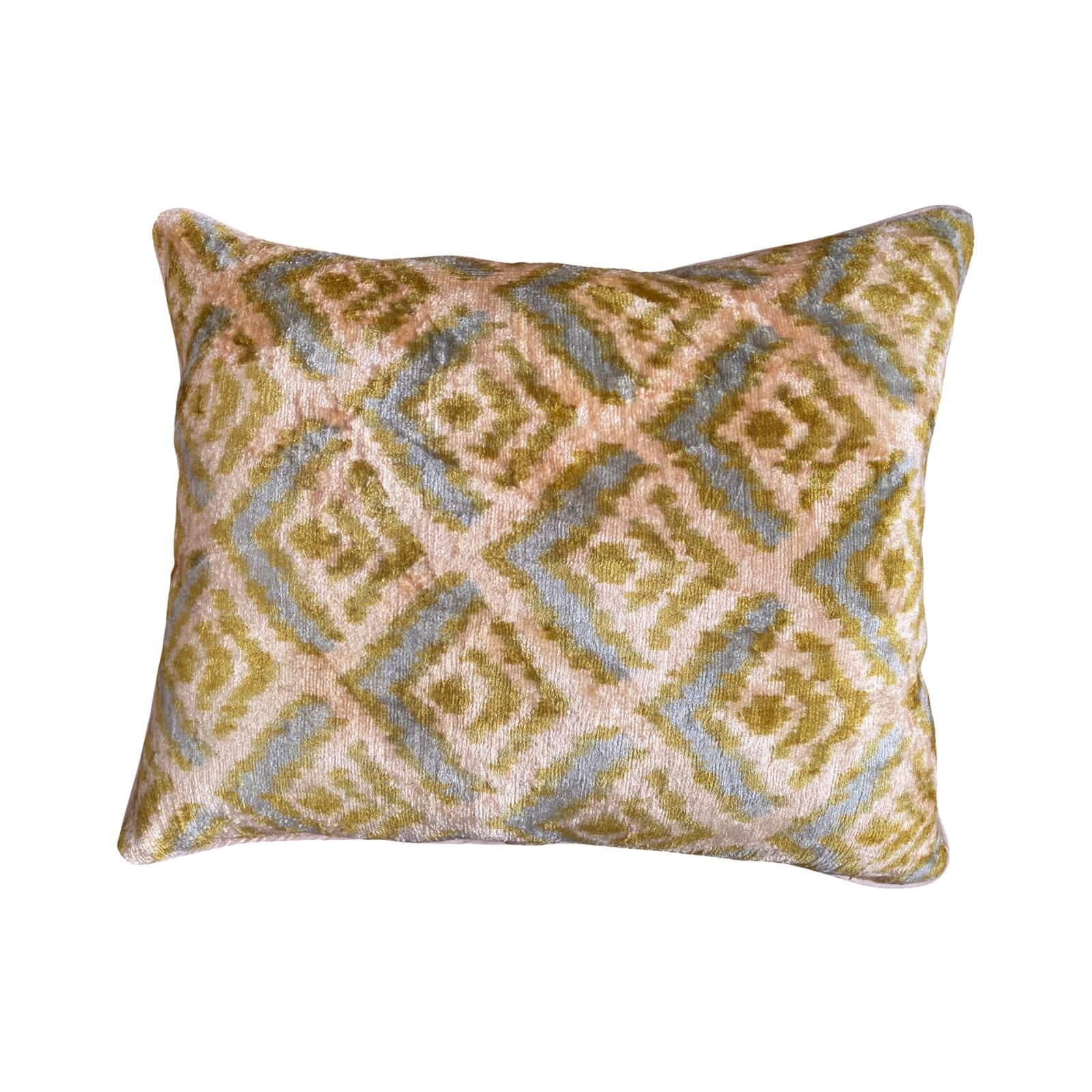 Mint İpek Kadife Kırlent