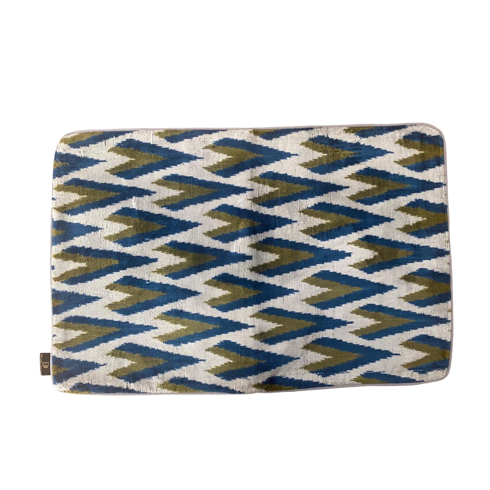 İdil İpek Kadife İkat Kırlent