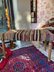 Kilim Kaplı Puf